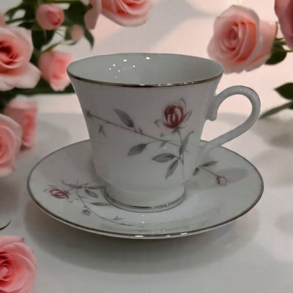 Dankotuwa Lasting Rose Tea Cup and Saucer