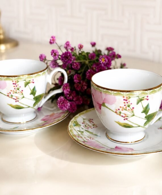 Noritake Poppy Place Tea Set – 12 Pieces