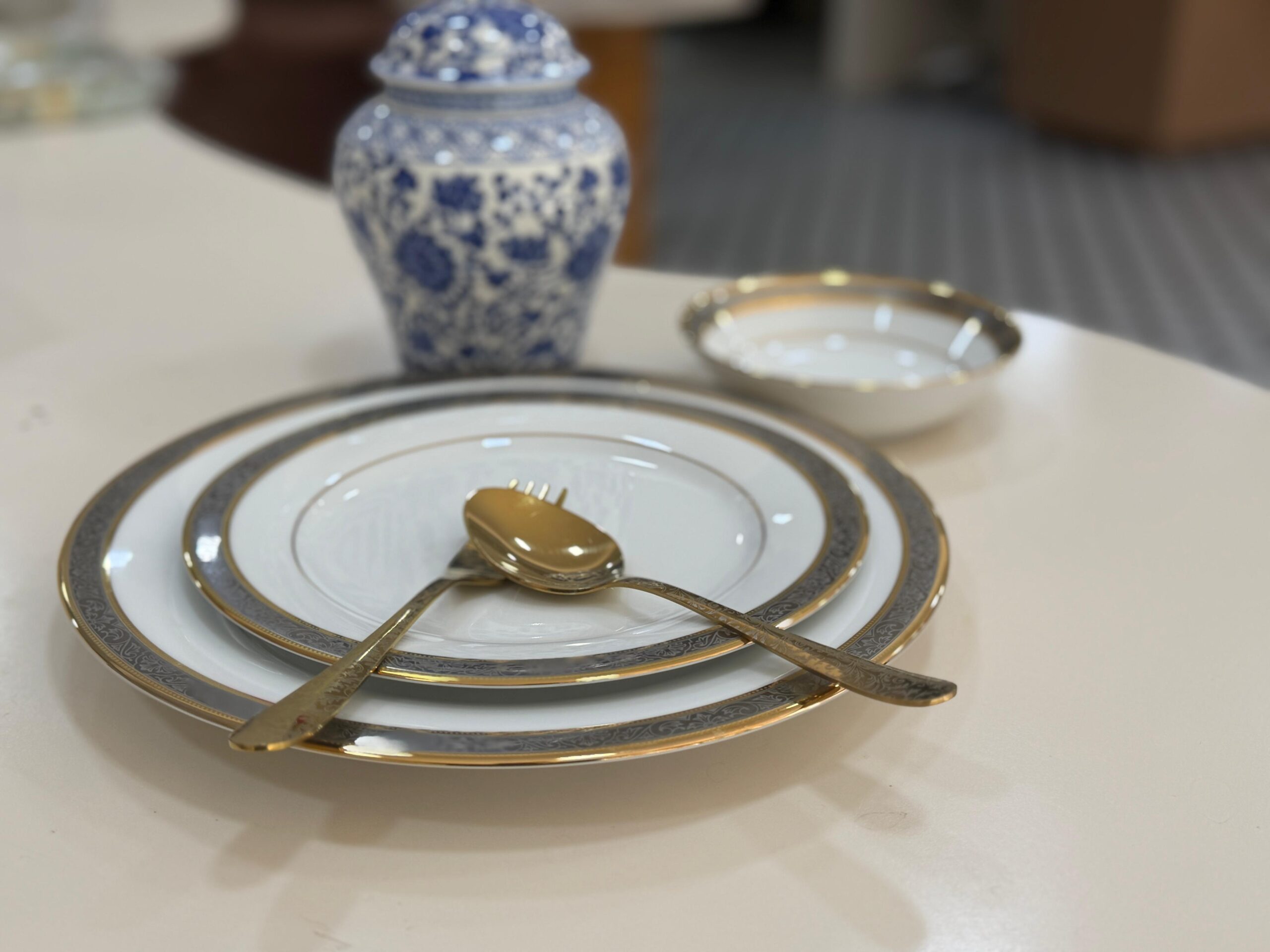 Dankotuwa Golden Platinum Dinner Set – 21 Pieces